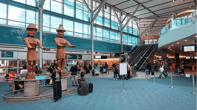 ✅ Đến Sân Bay YVR